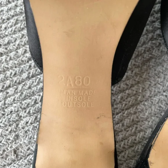 Vintage Daniel Green Black Satin Pom Pom Detail Heeled Mules Fits Size 8 Narrow - Picture 6 of 11